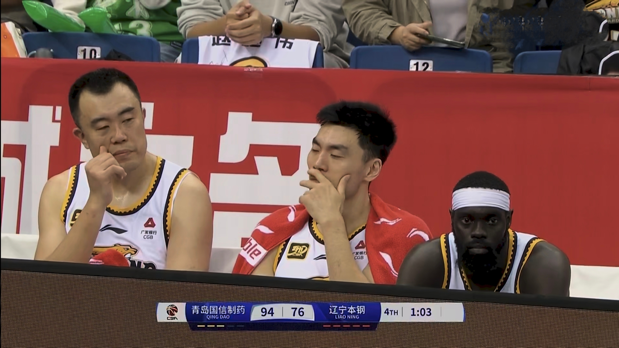 辽宁本钢训练开放日，赛后队长鼓劲引欢呼，全明星赛在即，训练强度明显提升的简单介绍