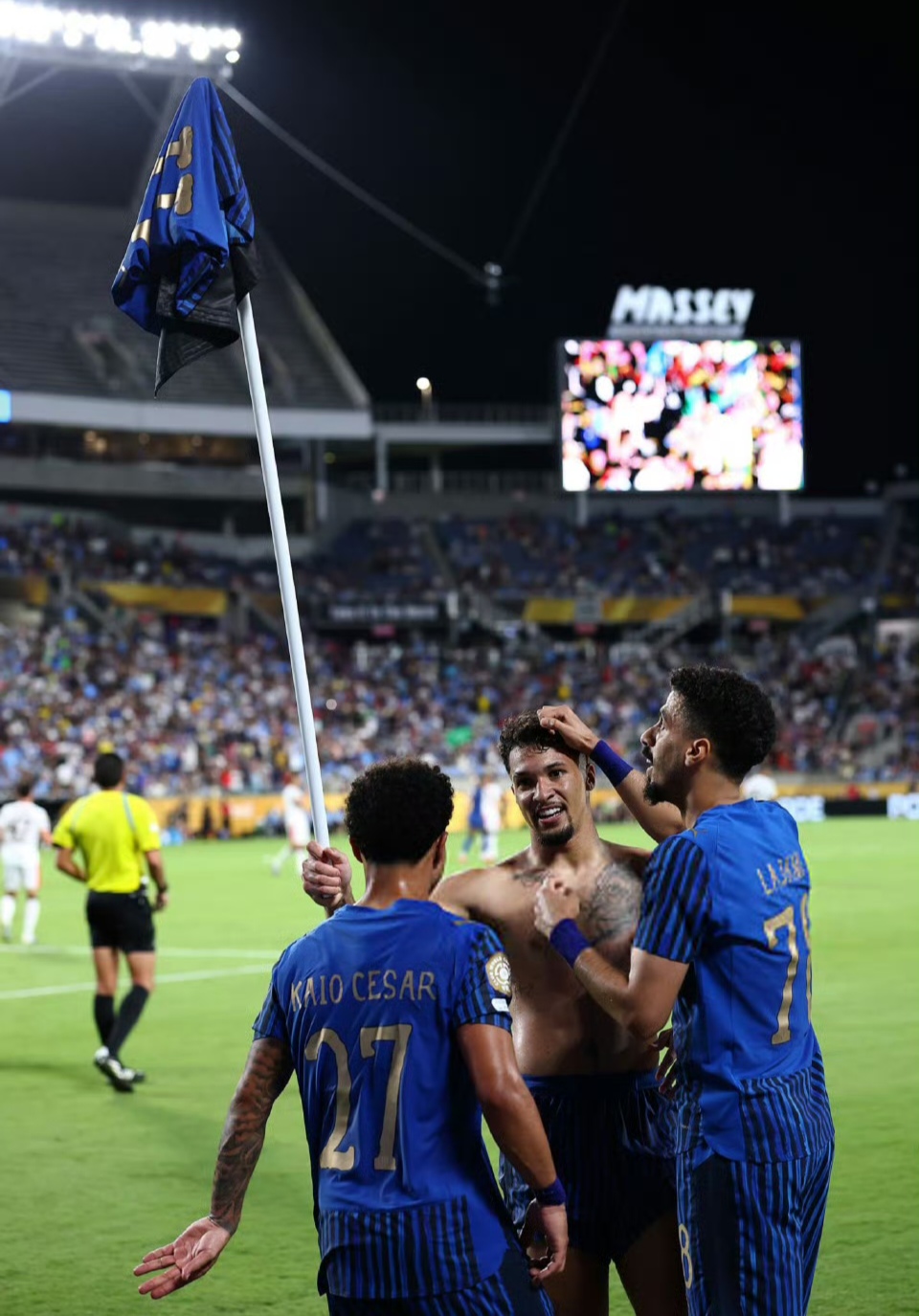 曼城迎CBA季后赛关键赛，转会期伤情更新，引发热议，训练强度明显提升的简单介绍