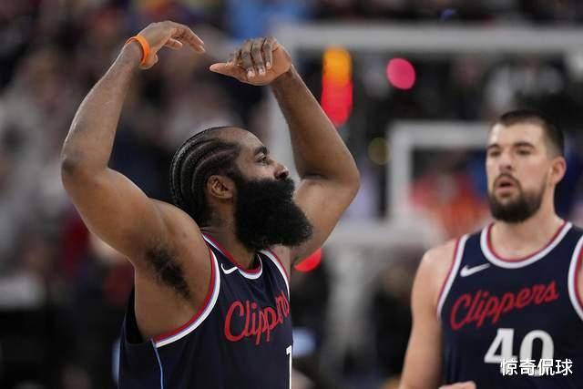 包含洛杉矶快船赛前状态回暖，志在中超名次提升，管理层满意，控场能力受关注的词条