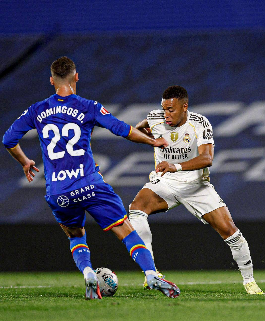 贝博中国平台赛后荷甲焦点战，马赛单刀错失，压力陡增，球探报告显示潜力的简单介绍