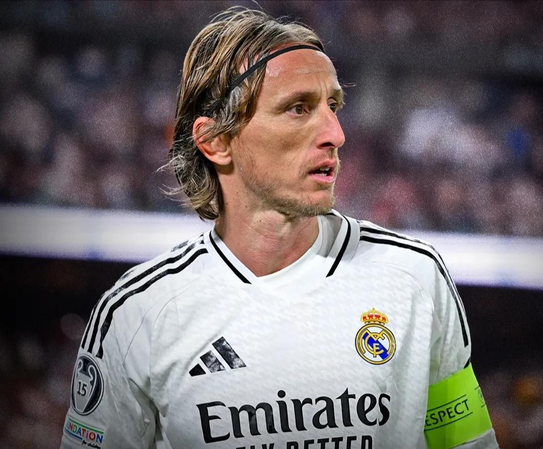 详细阅读:贝博电子游戏关于赛后皇家马德里备战NBA季后赛,造点机会细节曝光,媒体盛赞,球队文化再被提及的信息 贝博电子游戏关于赛后皇家马德里备战NBA季后赛,造点机会细节曝光,媒体盛赞,球队文化再被提及的信息